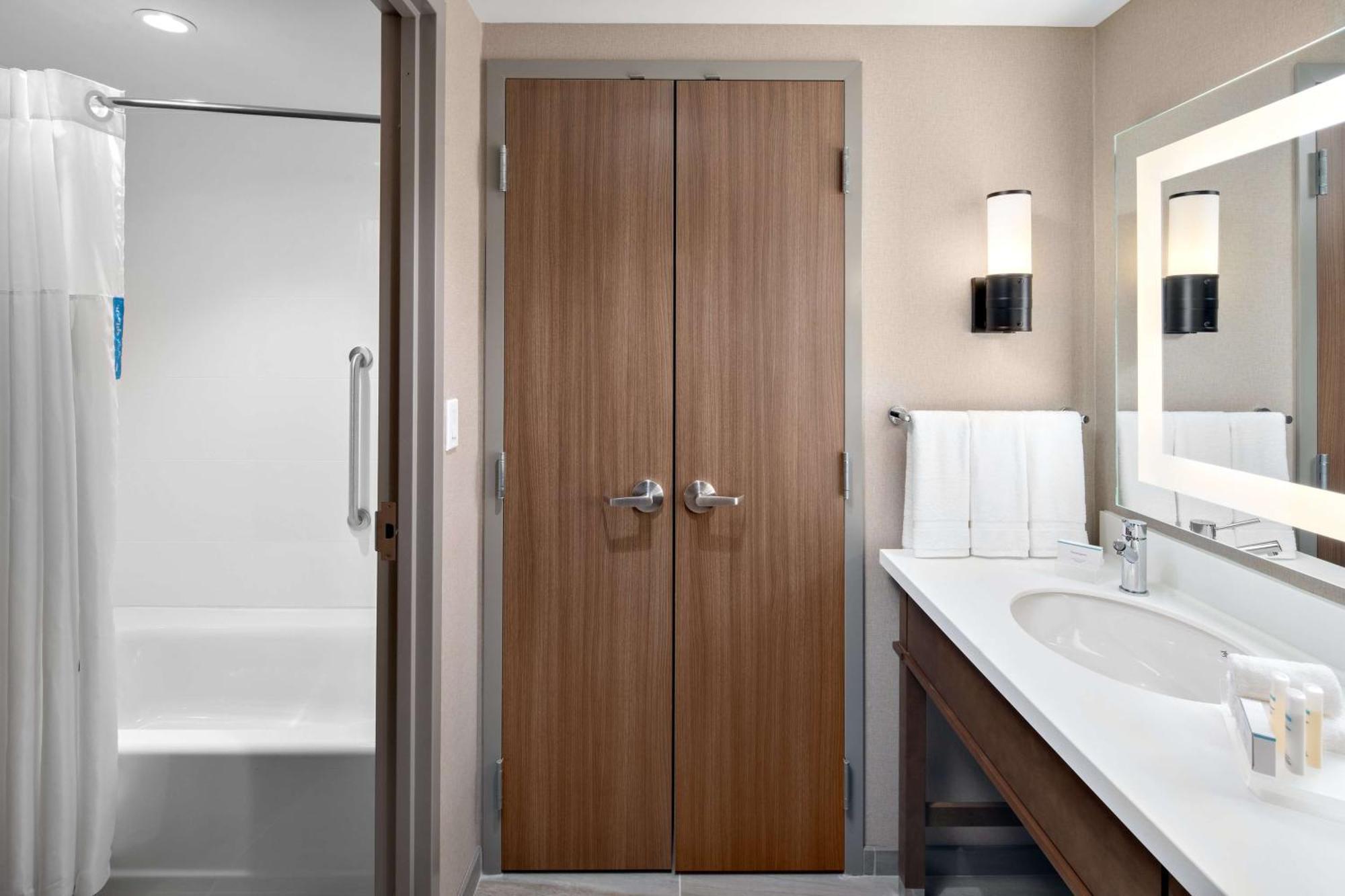 Homewood Suites By Hilton Boston Woburn Extérieur photo
